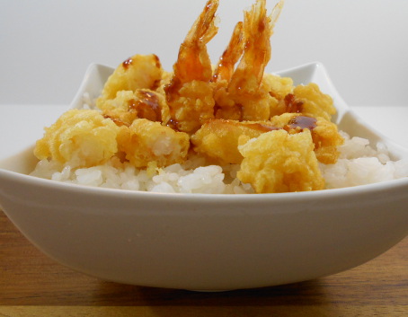 shrimp tempura sushi rice bowl